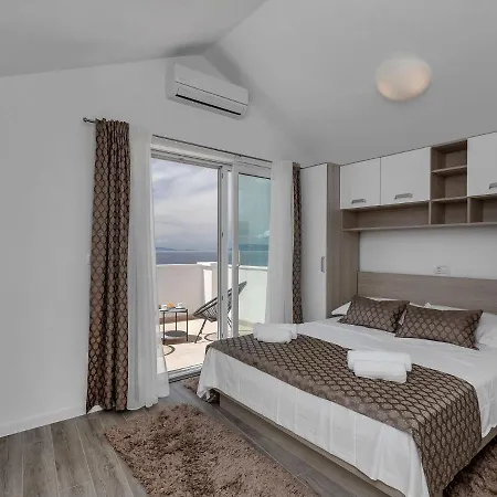 Stunning In Dra With Private Pool *