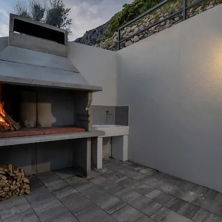 Stunning In Dra With Private Pool Villa *