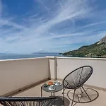 Villa Stunning Villa With Pool *